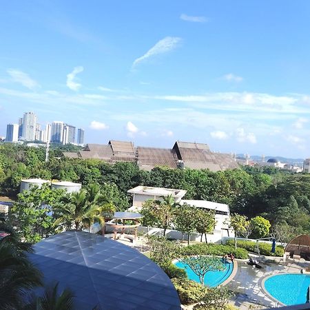 Almas Suites Poolview Netflix 100Mbps Bystay 努沙再也 外观 照片