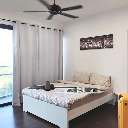 Almas Suites Poolview Netflix 100Mbps Bystay 努沙再也 外观 照片